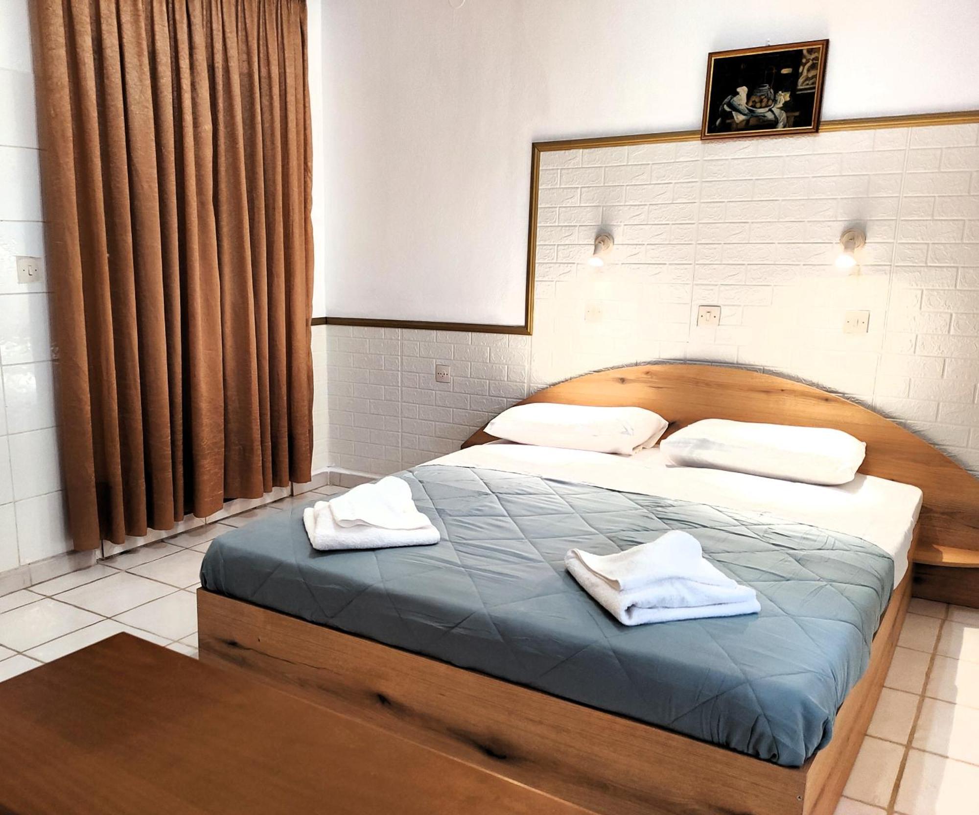 Eleni Apartments Sant George Beach Agios Georgios  Exterior photo