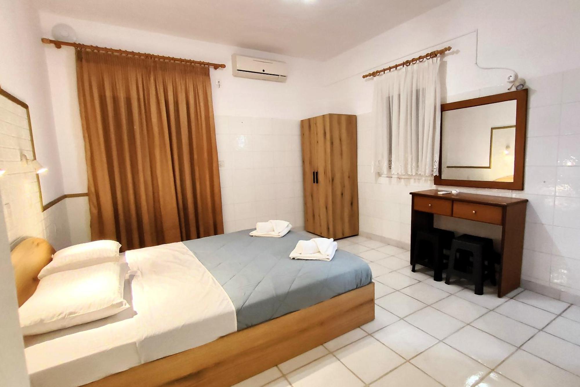 Eleni Apartments Sant George Beach Agios Georgios  Exterior photo